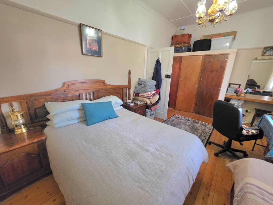 8 Bedroom Property for Sale in Bethlehem Free State